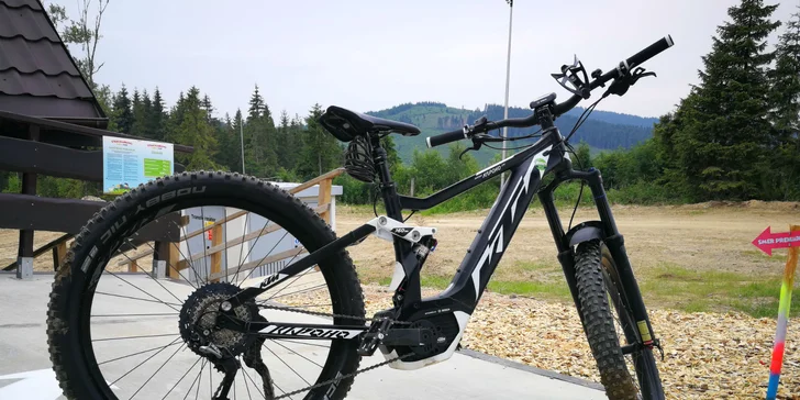 Požičajte si E-bike a objavujte Tatry bez veľkej námahy!