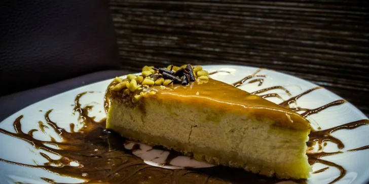 Palacinky, koláč či muffin a kávička v Grand caffe