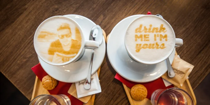 Selfieccino s domácim zákuskom a limonádou