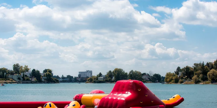 Navštívte nafukovacie mesto na vode a užite si poriadnu zábavu!