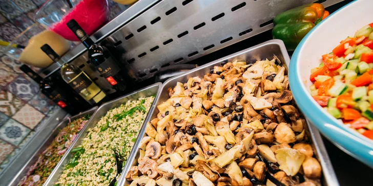 Hummus s falafelom alebo hovädzím či kuracím mäsom