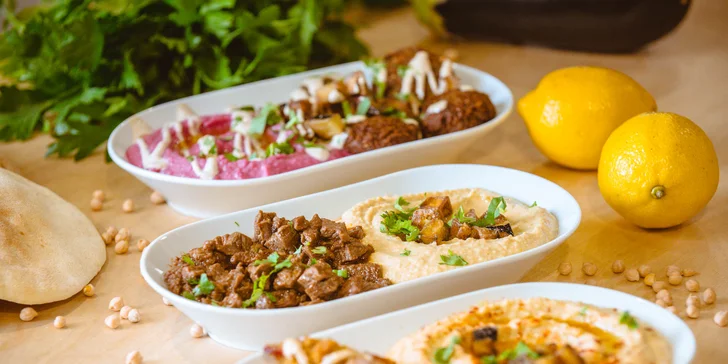 Hummus s falafelom alebo hovädzím či kuracím mäsom