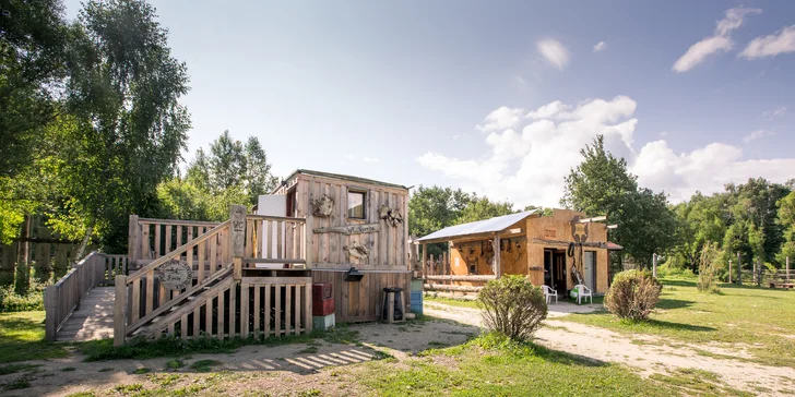 Zážitkové dovolenkové chvíle strávené v indiánskych teepee stanoch pri brehu Ružínskej priehrady