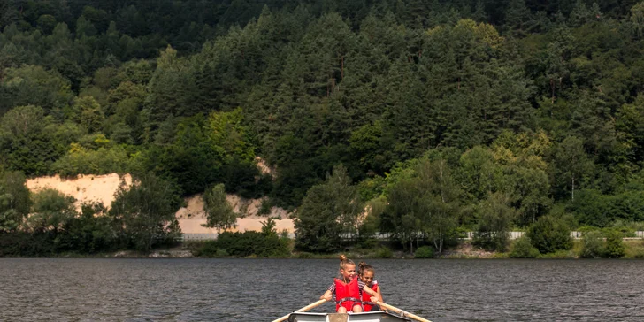 Vstup na Husiu pláž na Ružínskej priehrade