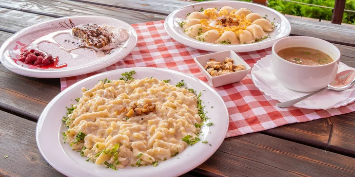 Trojchodové tradičné slovenské menu v Penzióne Sivec