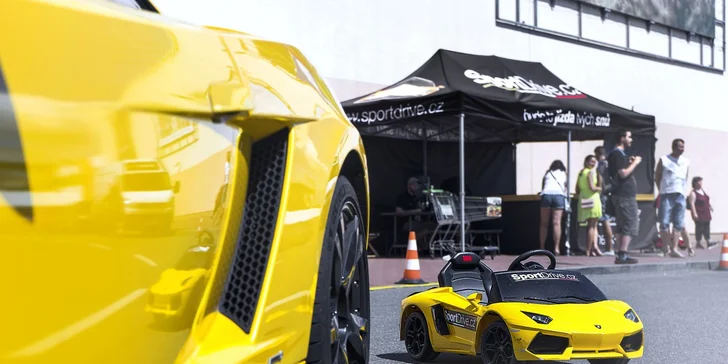 Jazda v novom Ferrari 458 Italia alebo v Lamborghini Gallardo LP560-4 vr. paliva