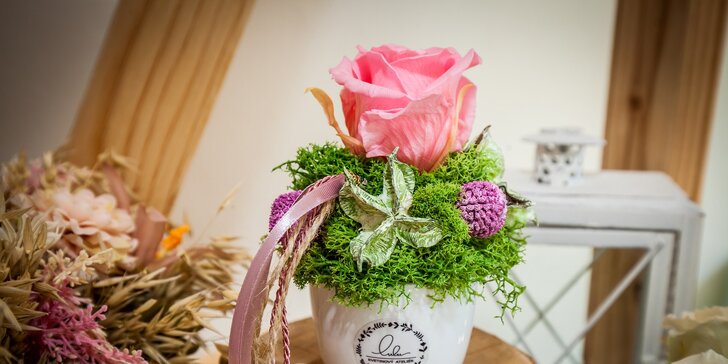 Stabilizované ruže a darčekové poukážky na nákup v kvetinovom ateliéri