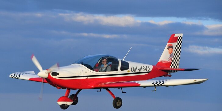 Zážitkový let lietadlom Viper SD4 s možnostou pilotovania na skúšku