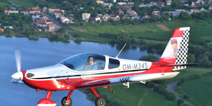 Zážitkový let lietadlom Viper SD4 s možnosťou pilotovania na skúšku