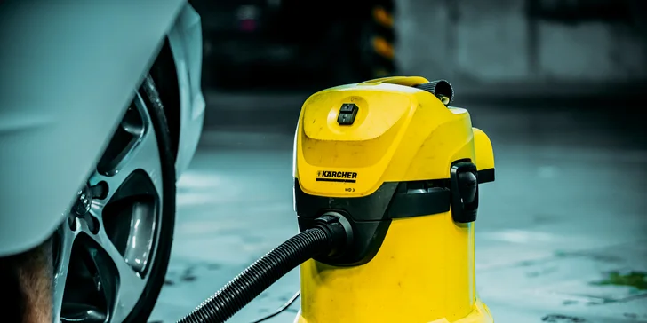 Umytie exteriéru alebo interiéru vášho auta