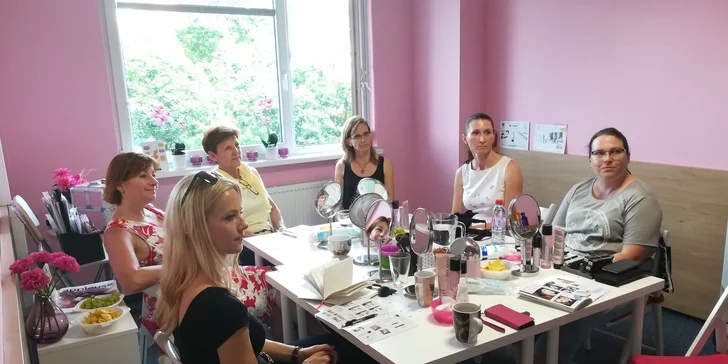 Workshop venovaný ženskej kráse alebo Kurz líčenia