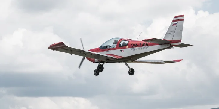 Let lietadlom Viper SD4 alebo Cessna 150 s možnosťou pilotovania