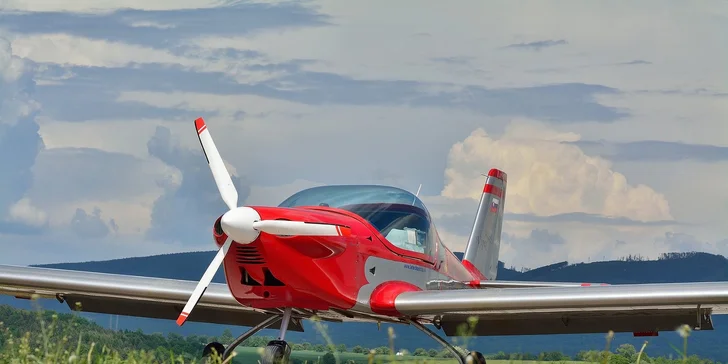 Let lietadlom Viper SD4 alebo Cessna 150 s možnosťou pilotovania