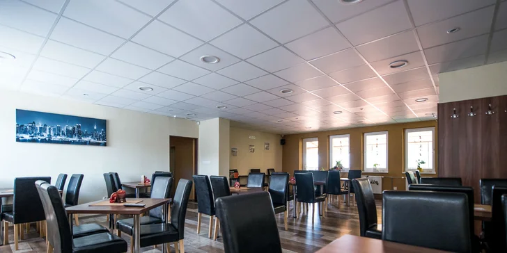 Denko plné chutného domáceho mäsa spolu s pivom pre 2 osoby