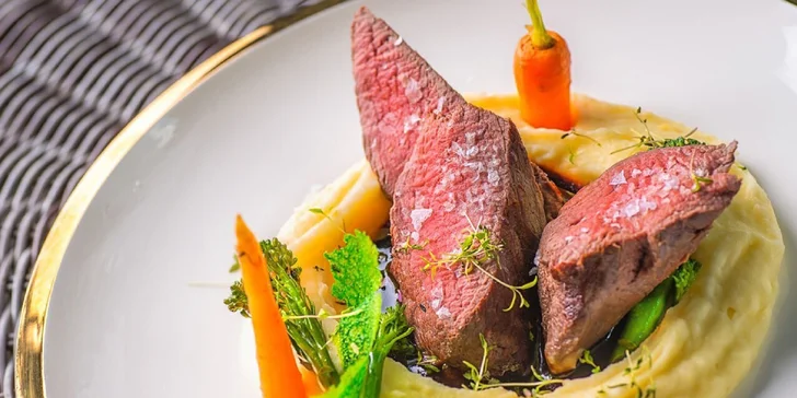Prémiové degustačné menu v Reštaurácií Magdaleny Zai v Chateau GrandCastle****