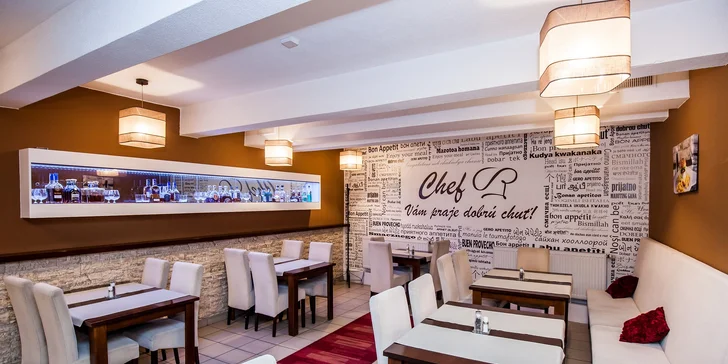 5 druhov burgerov aj s hranolčekmi, omáčkou a nápojom