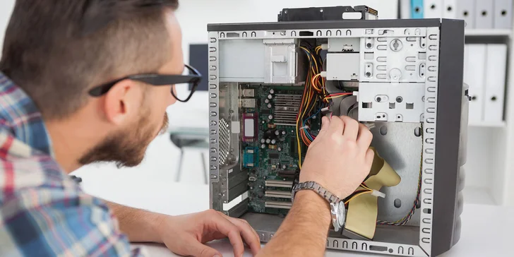 Servis, nastavenie či odvírenie PC a notebooku