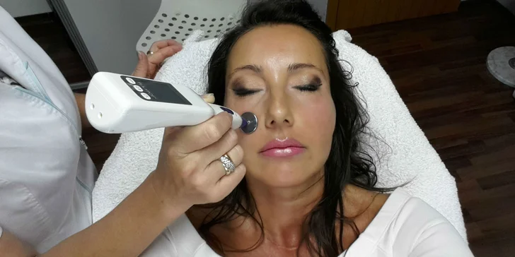 Novinka - ošetrenie prístrojom Plaxpot v salóne Dermafresh v Senci