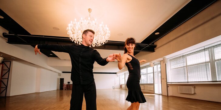 Tanečné kurzy pre páry, individuálne hodiny tanca či otvorený voucher