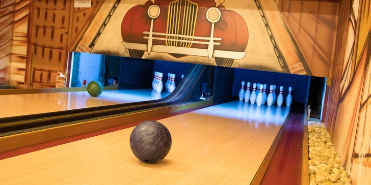 1 či 2 hodiny bowlingu aj s pizzou až pre 10 osôb