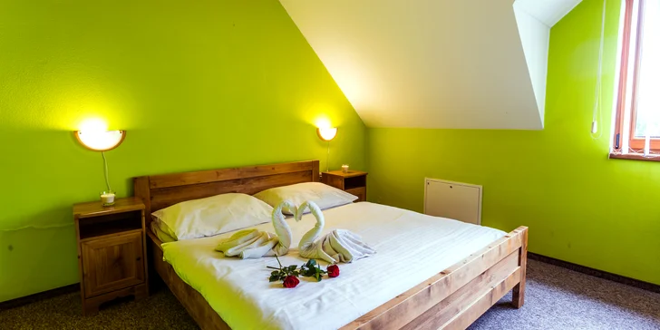 Vychýrený Slanícky dvor s privátnym wellness, bazénmi a aktivitami na brehu Oravskej priehrady + zľavami do Aquaparku
