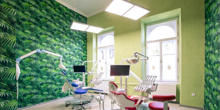 Dentálna hygiena so vstupnou prehliadkou a bielenie zubov v Dental club Košice