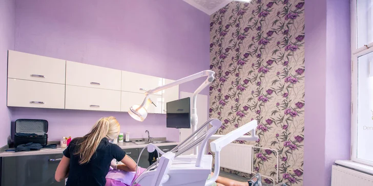 Dentálna hygiena so vstupnou prehliadkou a bielenie zubov v Dental club Košice