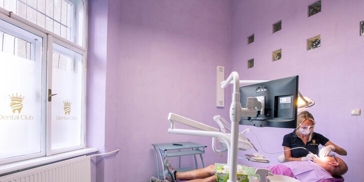 Dentálna hygiena so vstupnou prehliadkou a bielenie zubov v Dental club Košice