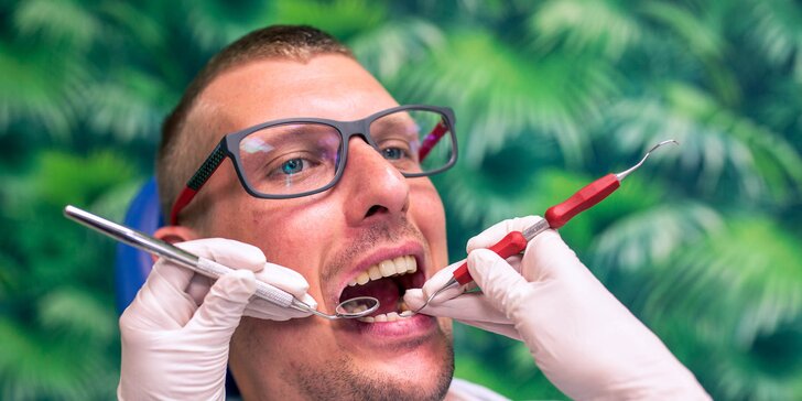 Dentálna hygiena so vstupnou prehliadkou a bielenie zubov v Dental club Košice