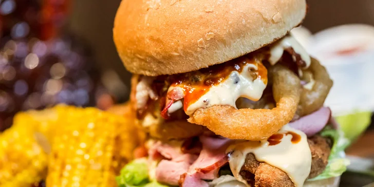 Toto pribraté kilo si vyčítať nebudete: veľký burger s hranolčekmi + odmena pre najväčších jedákov
