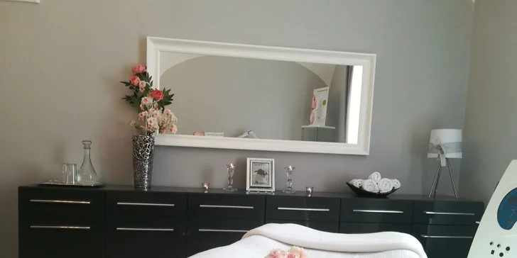 Rozjasňujúce ošetrenie so sérom s vitamínom C a wellness rúk
