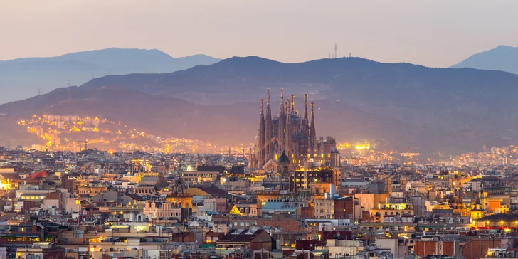 Očarujúci advent v historickej Barcelone leteckou dopravou