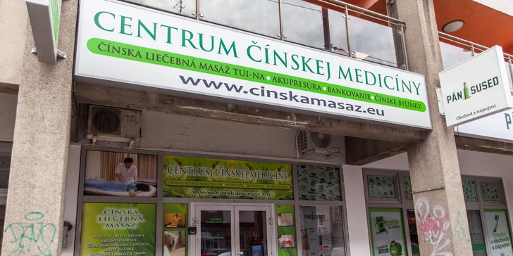 Akupunktúra s diagnostikou stavu pacienta u čínskych masérov
