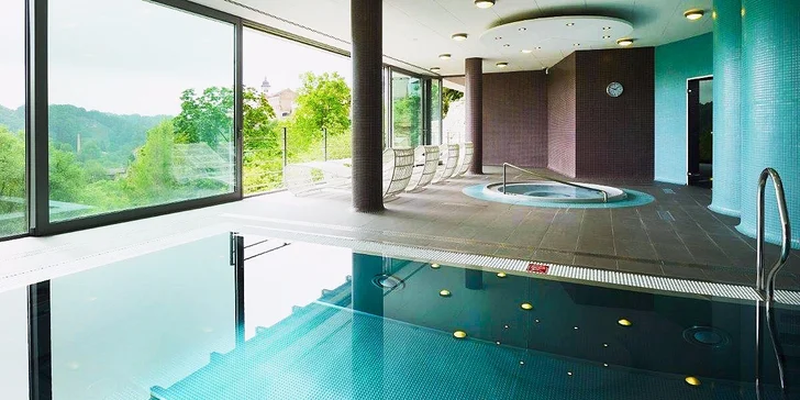 Pobyt v hoteli Rajská záhrada: wellness, raňajky a romantická večera