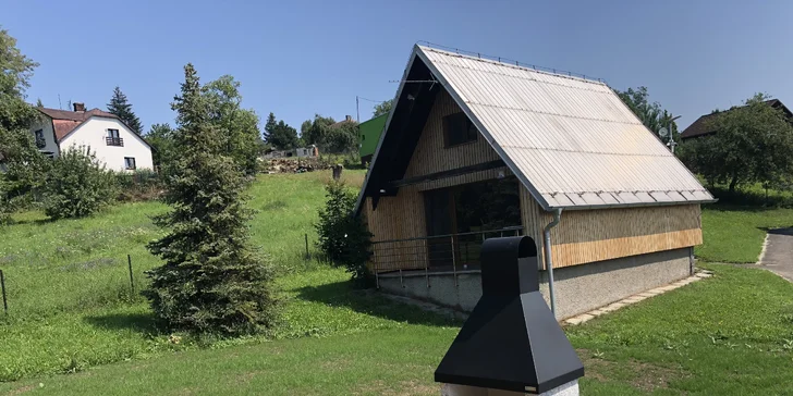 Retro chatky alebo moderné chatové apartmány až pre 10 osôb s možnosťou infrasauny