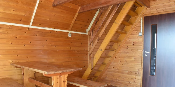 Retro chatky alebo moderné chatové apartmány až pre 10 osôb s možnosťou infrasauny