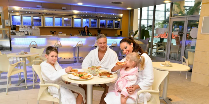 Celodenné vstupy do aquaparku Aquasziget Ostrihom