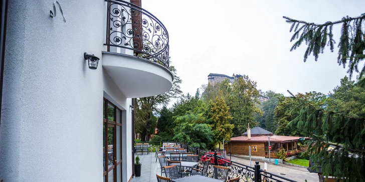 Pobyt v novom, modernom Hoteli Palatín priamo pod Oravským Hradom s 50% zľavou na vstup na hrad
