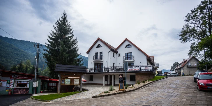 Pobyt v novom, modernom Hoteli Palatín priamo pod Oravským Hradom s 50% zľavou na vstup na hrad