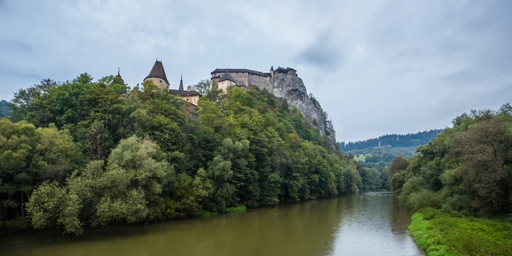Pobyt v novom, modernom Hoteli Palatín priamo pod Oravským Hradom s 50% zľavou na vstup na hrad