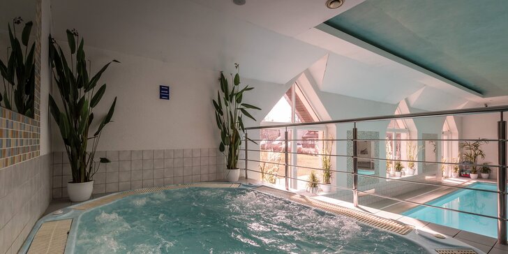 Veľkonočný pobyt v horskom prostredí Oravy s wellness a atrakciami v partnerskom Resorte Oravský Háj****