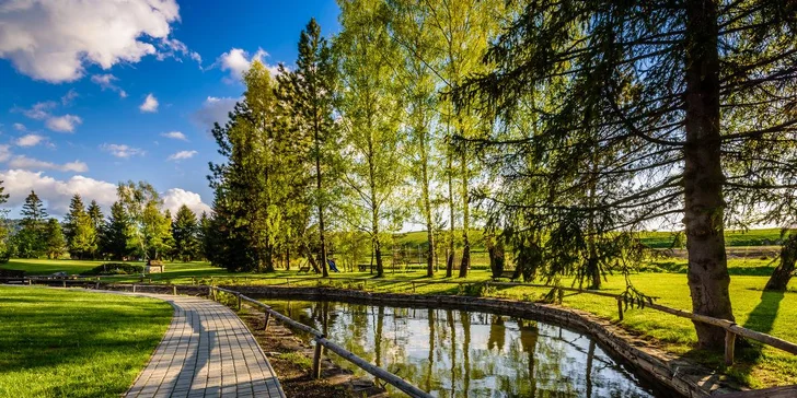 Rodinný pobyt v krásnej Oravskej prírode s aktivitami + vstupom do wellness resortu ORAVSKÝ HÁJ GARDEN HOTEL & RESORT