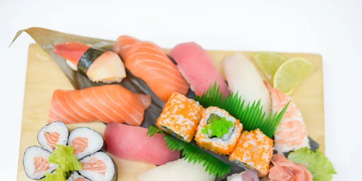 Sushi menu: 12 alebo až 18 kúskov