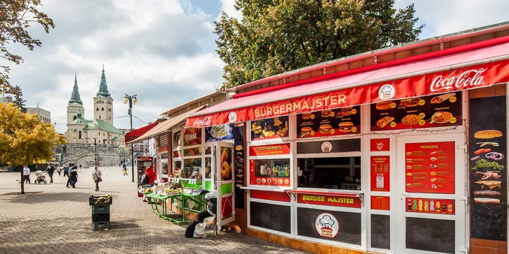 Šťavnatý burger, hotdog či yufka