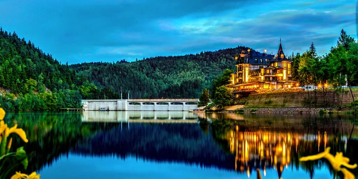 Exkluzívny wellness pobyt v 5* hoteli Retro Riverside 3 km od Karlových Varov
