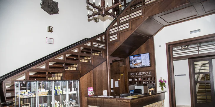Jar v Beskydách s neobmedzeným wellness, polpenziou aj turistikou