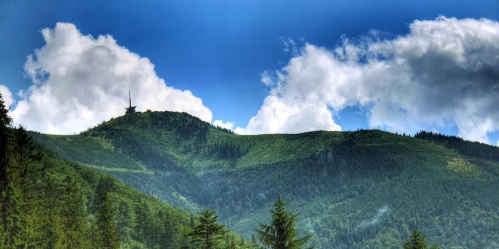 Pobyt počas pestrofarebnej jesene v beskydskej prírode s wellness v hoteli Dependance