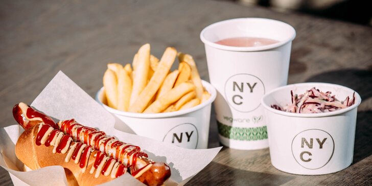 NYC Corner hot dog s hranolčekmi alebo coleslaw šalátom a nápojom