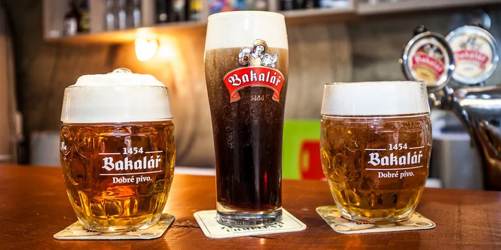 Pivo Bakalář alebo čierne lávové pivo Bernard