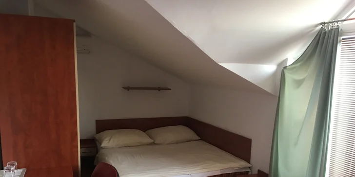 Oddych v Penzióne Komlóš so vstupom do termálneho kúpaliska Horné Saliby